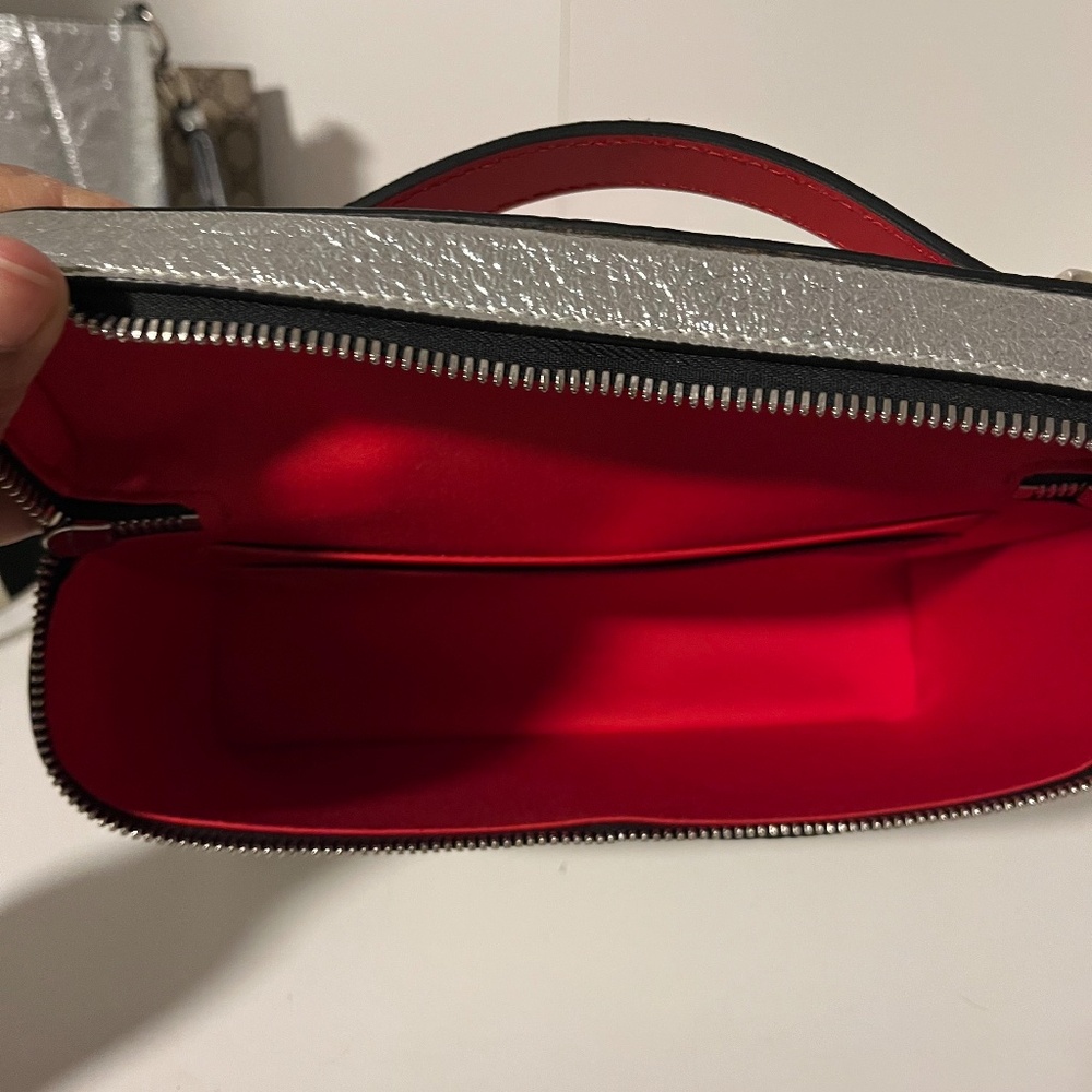 Christian Louboutin Kypipouch Crossbody Bag Leather Small - Picture 8 of 11